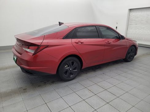 Used 2023 Hyundai Elantra SEL image 10