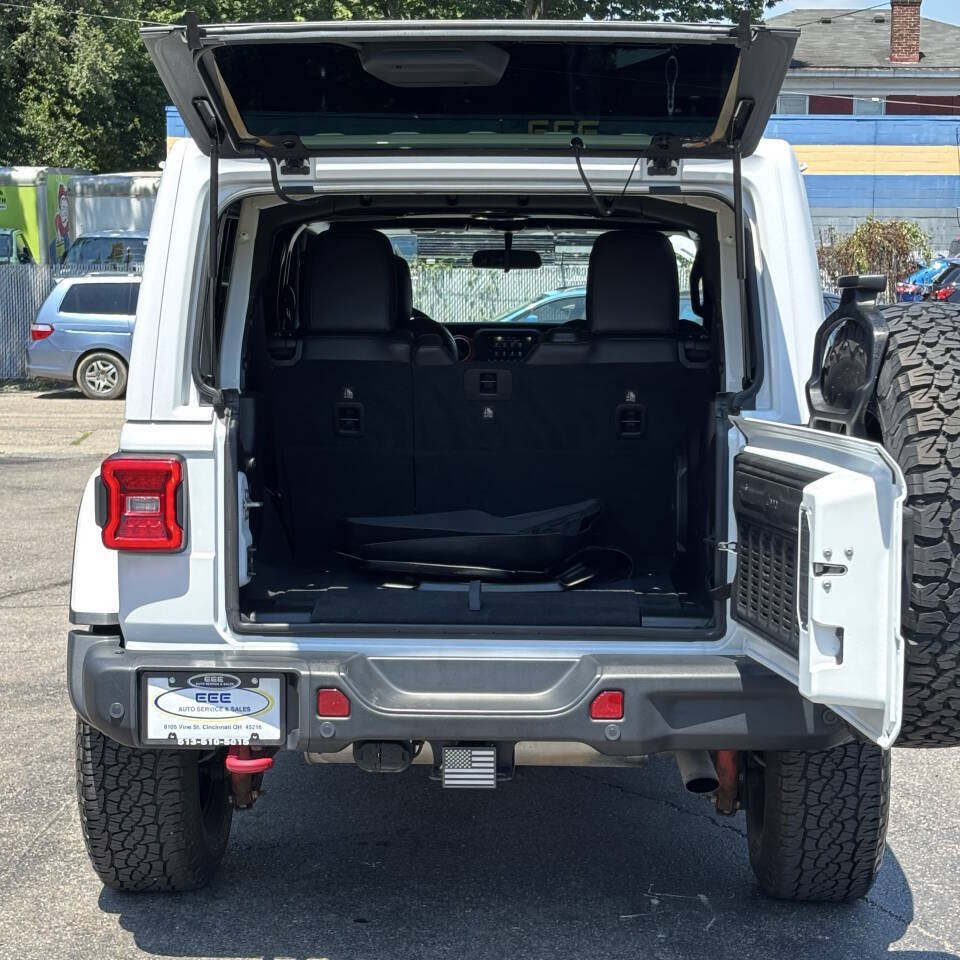 Used 2018 Jeep Wrangler Unlimited Rubicon AWD/4WD image 13
