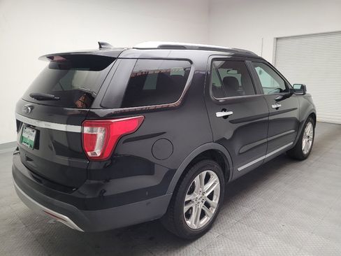 Used 2017 Ford Explorer Limited w/ Equipment Group 301A image 9