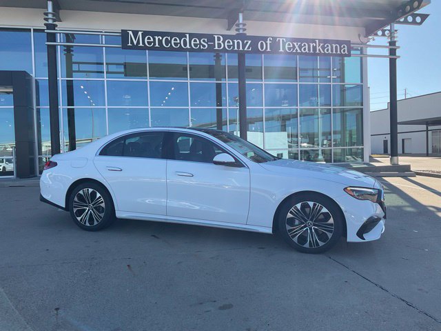 Used 2025 Mercedes-Benz E 350 4MATIC Sedan image 12