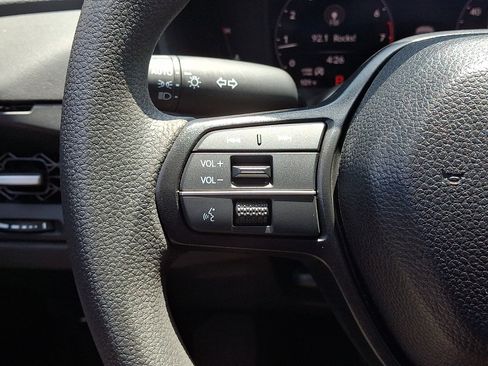 Used 2024 Honda Accord EX image 21