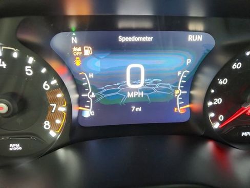 New 2026 Jeep Compass Latitude image 13