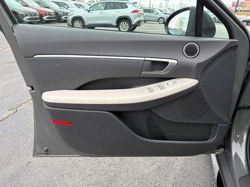 Used 2023 Hyundai Sonata SEL image 10