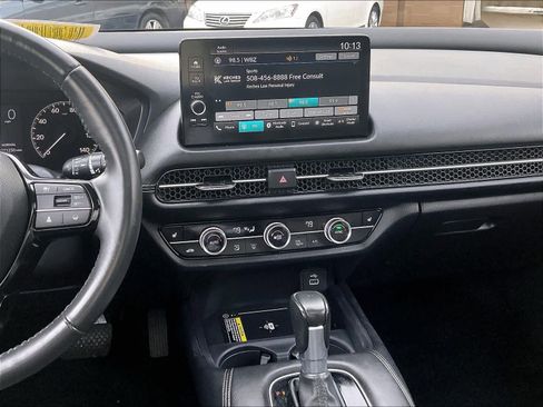 Used 2024 Honda HR-V EX-L image 18