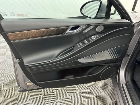 Used 2022 Genesis G80 2.5T w/ Prestige Package image 11
