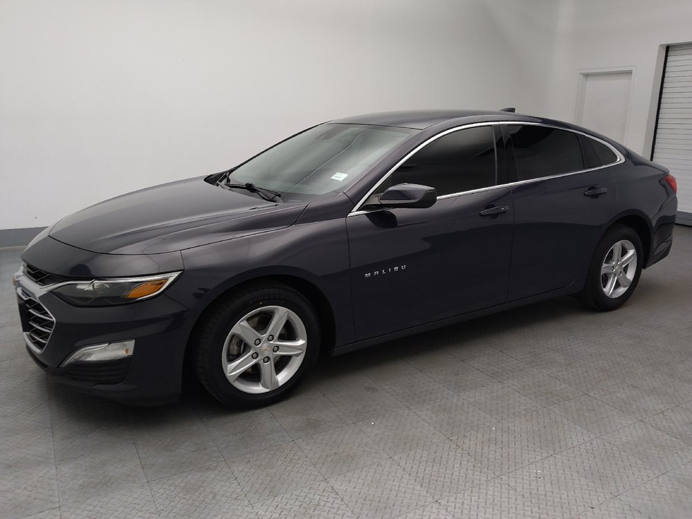 Used 2025 Chevrolet Malibu LS w/ Driver Confidence Package FWD image 2