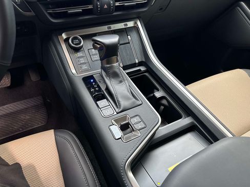 Certified 2024 Lexus GX 550 AWD/4WD image 27