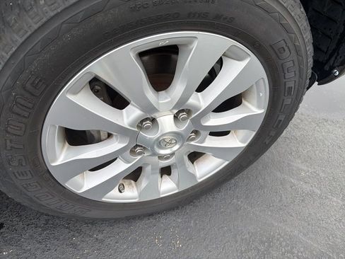 Used 2015 Toyota Sequoia Platinum AWD/4WD image 4