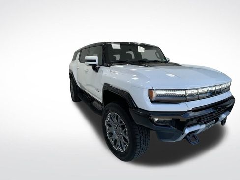 New 2025 GMC Hummer EV 3X image 3