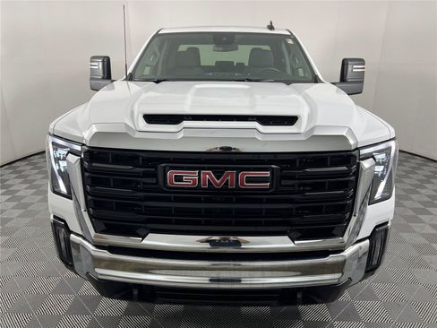 New 2026 GMC Sierra 2500 Pro w/ Convenience Package AWD/4WD image 2