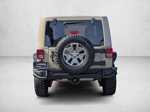 Used 2017 Jeep Wrangler Unlimited Rubicon w/ Connectivity Group image 7