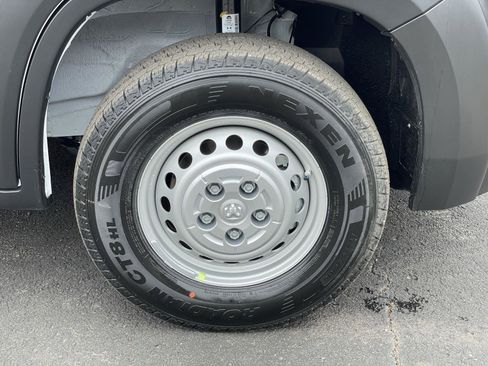 New 2026 RAM ProMaster 2500 w/ Convenience Group image 40