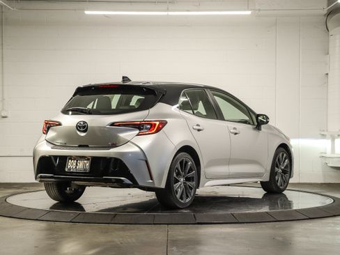 Used 2023 Toyota Corolla XSE FWD image 6