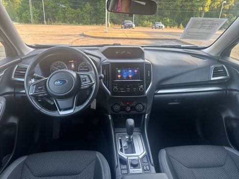 Used 2019 Subaru Forester Premium w/ All-Weather Package AWD/4WD image 15