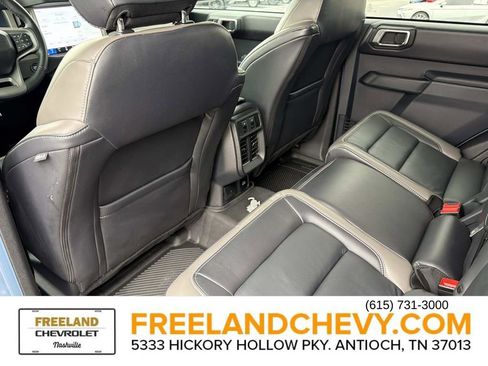 Used 2025 Ford Bronco Outer Banks image 17