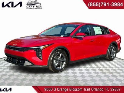New 2025 Kia K4 LXS