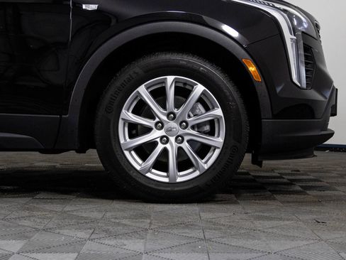 Used 2023 Cadillac XT4 Luxury w/ Cold Weather Package AWD/4WD image 43