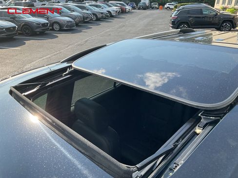 Used 2023 Chevrolet Traverse High Country image 14