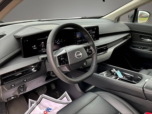 Certified 2025 Nissan Murano SV AWD/4WD image 24