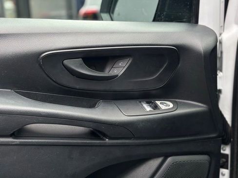 Used 2022 Mercedes-Benz Metris image 20