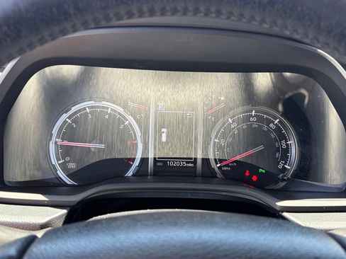 Used 2022 Toyota 4Runner Limited AWD/4WD image 11
