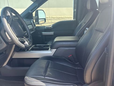 Used 2022 Ford F250 Lariat w/ Tremor Off-Road Package AWD/4WD image 7
