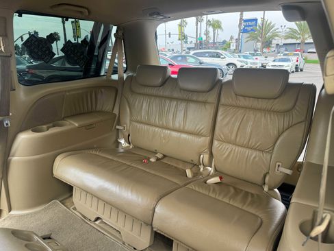 Used 2010 Honda Odyssey Touring image 24