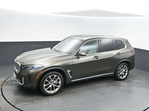 Certified 2025 BMW X5 xDrive40i w/ Premium Package image 30