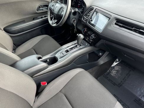 Used 2022 Honda HR-V Sport image 17