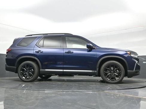New 2025 Honda Pilot Touring image 26