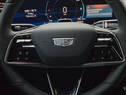 New 2026 Cadillac Lyriq Sport image 17