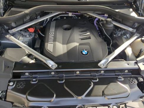 Used 2024 BMW X5 xDrive40i w/ Premium Package image 29