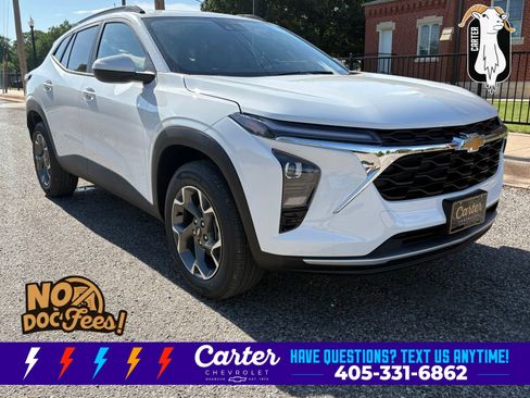 New 2026 Chevrolet Trax LT w/ LT Convenience Package FWD image 1