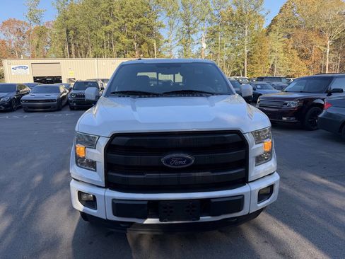Used 2015 Ford F150 Lariat image 2