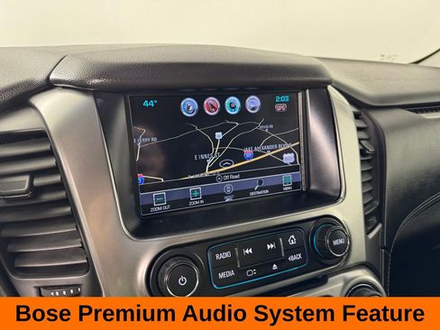 Used 2017 Chevrolet Suburban LT image 17