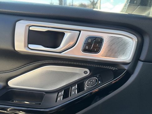 Used 2023 Ford Explorer ST w/ Equipment Group 401A image 19