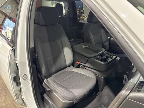 Used 2022 GMC Sierra 3500 SLE w/ SLE Convenience Package image 36