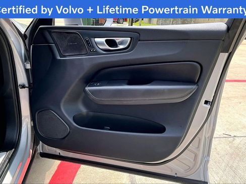 Certified 2023 Volvo XC60 B5 Ultimate w/ Protection Package Premier AWD/4WD image 26