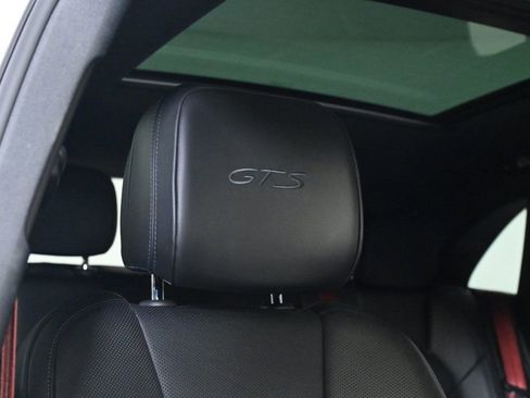 Certified 2022 Porsche Macan GTS image 25