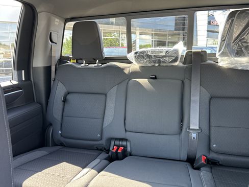 Used 2026 GMC Sierra 2500 SLE w/ SLE Value Package; AWD/4WD image 25