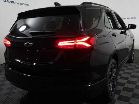 Used 2024 Chevrolet Equinox RS AWD/4WD image 6