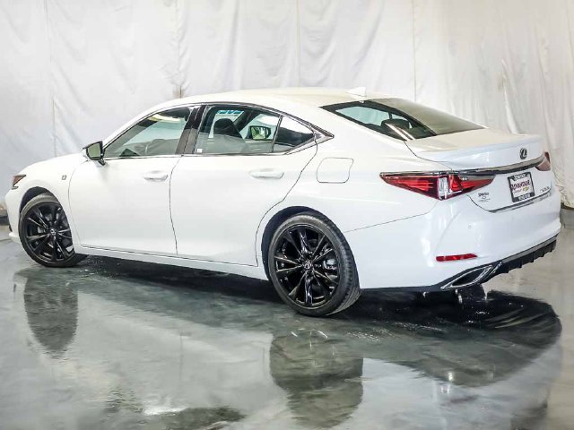 Used 2023 Lexus ES 350 F Sport w/ Accessory Package (Z2) FWD image 9