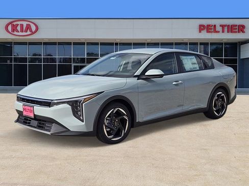 New 2026 Kia K4 EX image 3