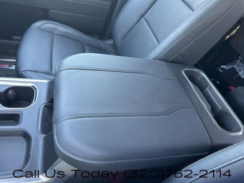 Certified 2025 Chevrolet Silverado 1500 LT Trail Boss w/ Convenience Package II AWD/4WD image 27