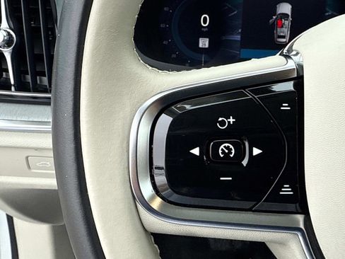 Certified 2024 Volvo V60 B5 Cross Country Plus image 29