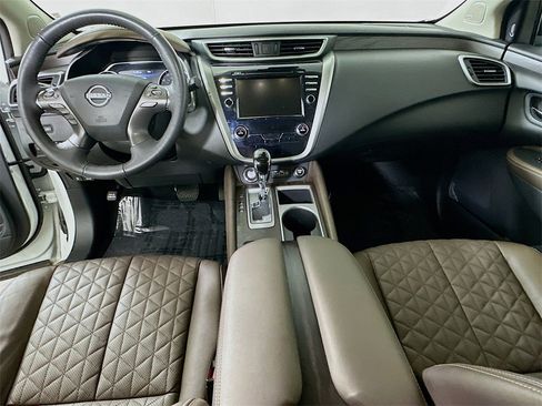 Used 2024 Nissan Murano Platinum w/ Cargo Package image 16