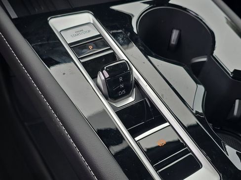 New 2026 Volkswagen Atlas SE image 22