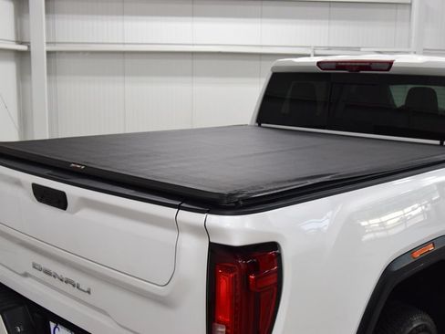 Used 2021 GMC Sierra 2500 Denali w/ Denali Ultimate Package AWD/4WD image 27