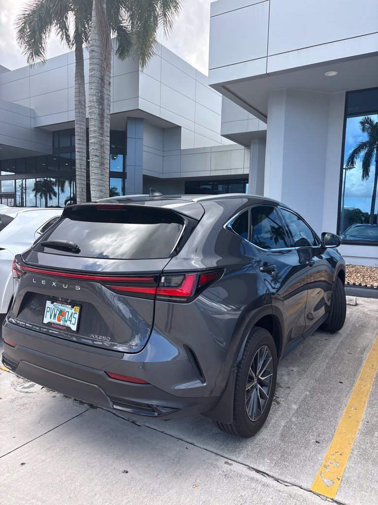 Certified 2025 Lexus NX 250 FWD w/ Accessory Package (K3) image 6