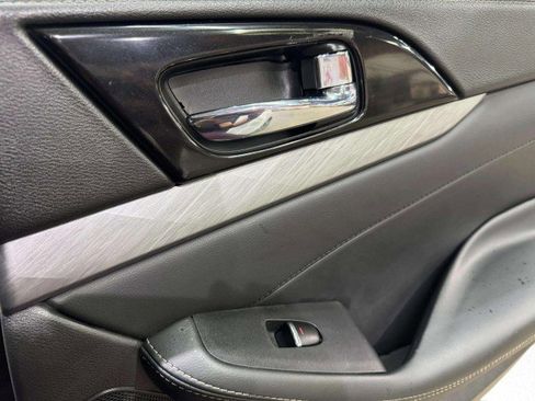 Used 2017 Nissan Maxima 3.5 SL image 60